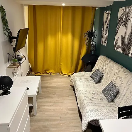 Studio Acropolis 2- Centre - Proche Tram Apartment *